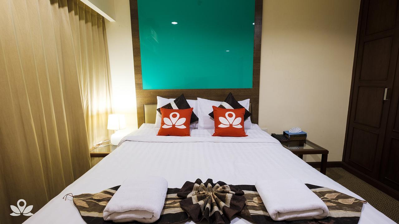 Zen Rooms Silom 12 Bangkok Ngoại thất bức ảnh
